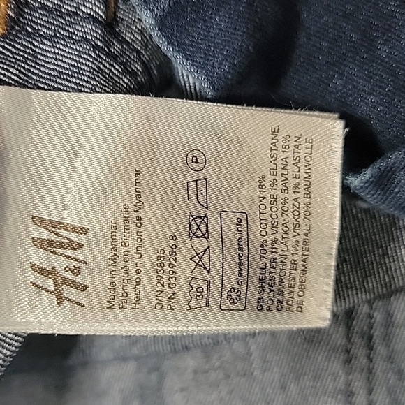 & Denim (H&M), Size 26 Skinny Ankle Jeans, Dark Wash, EUC - Picture 3 of 10